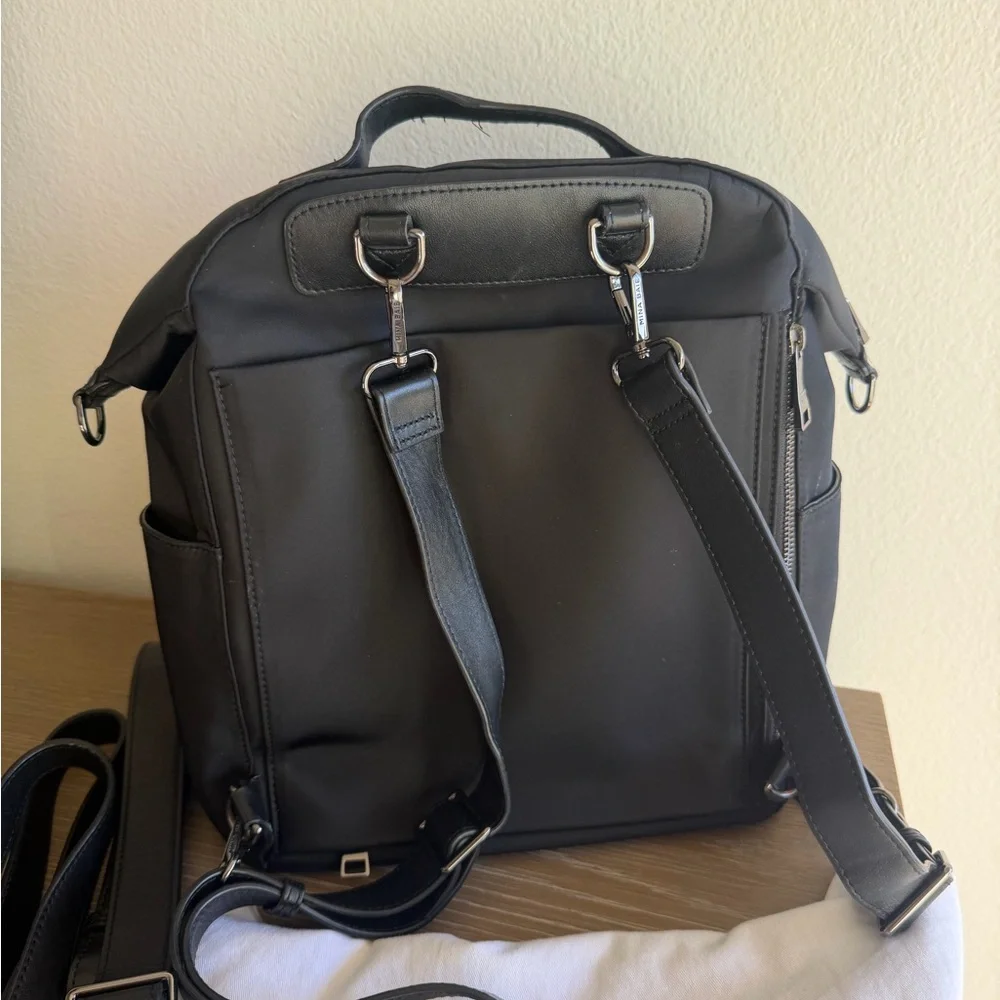Mina Baie Stevie Midi Nylon Backpack - Picture 2 of 12